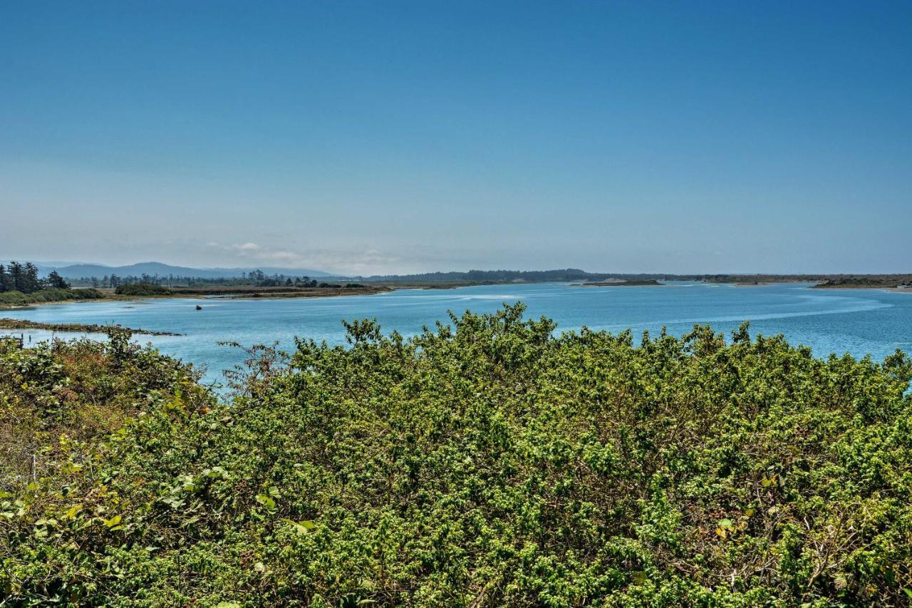 Smith River Vintage Cabin Oceanfront Deck And Views Luaran gambar