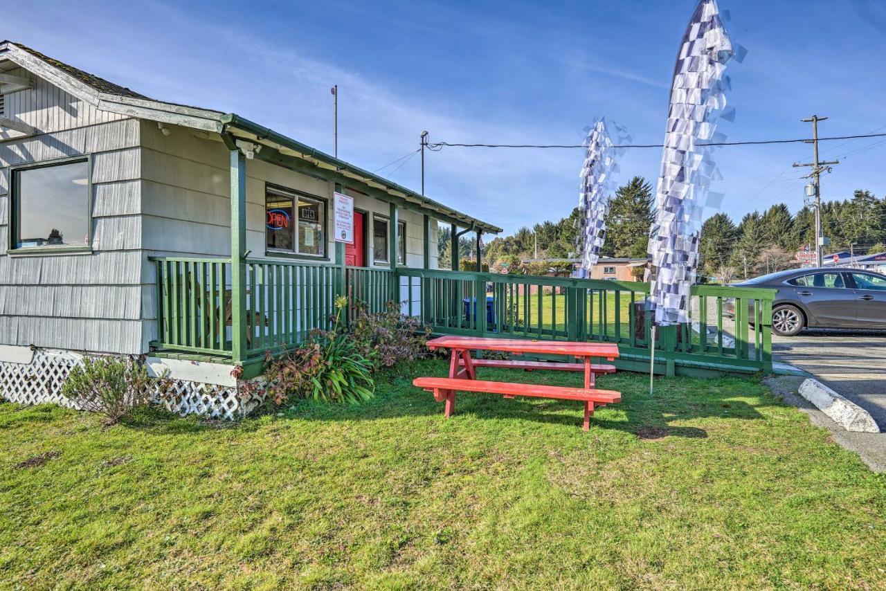 Smith River Vintage Cabin Oceanfront Deck And Views Luaran gambar
